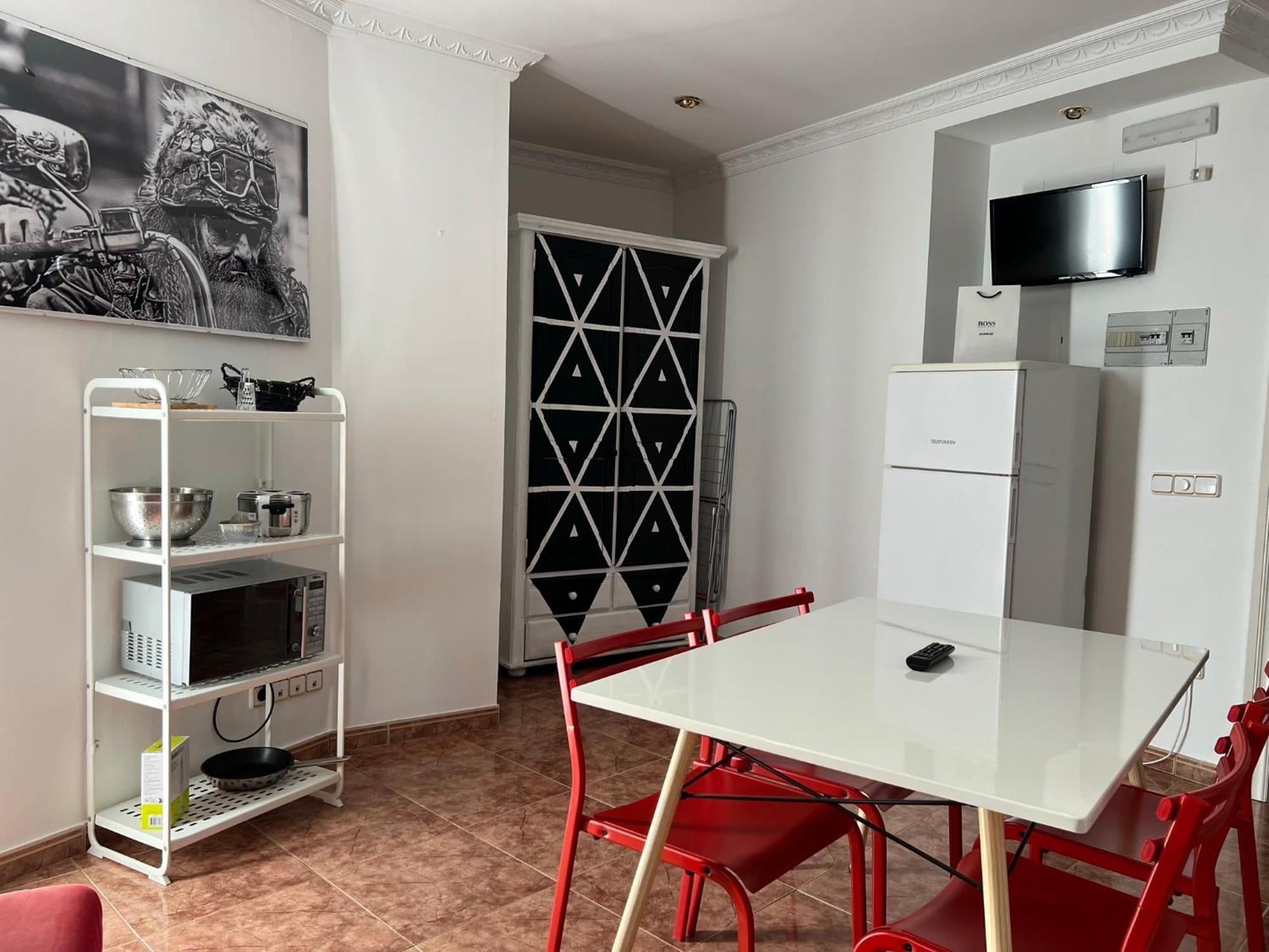Apartamentos Los Angeles Альканьис Экстерьер фото