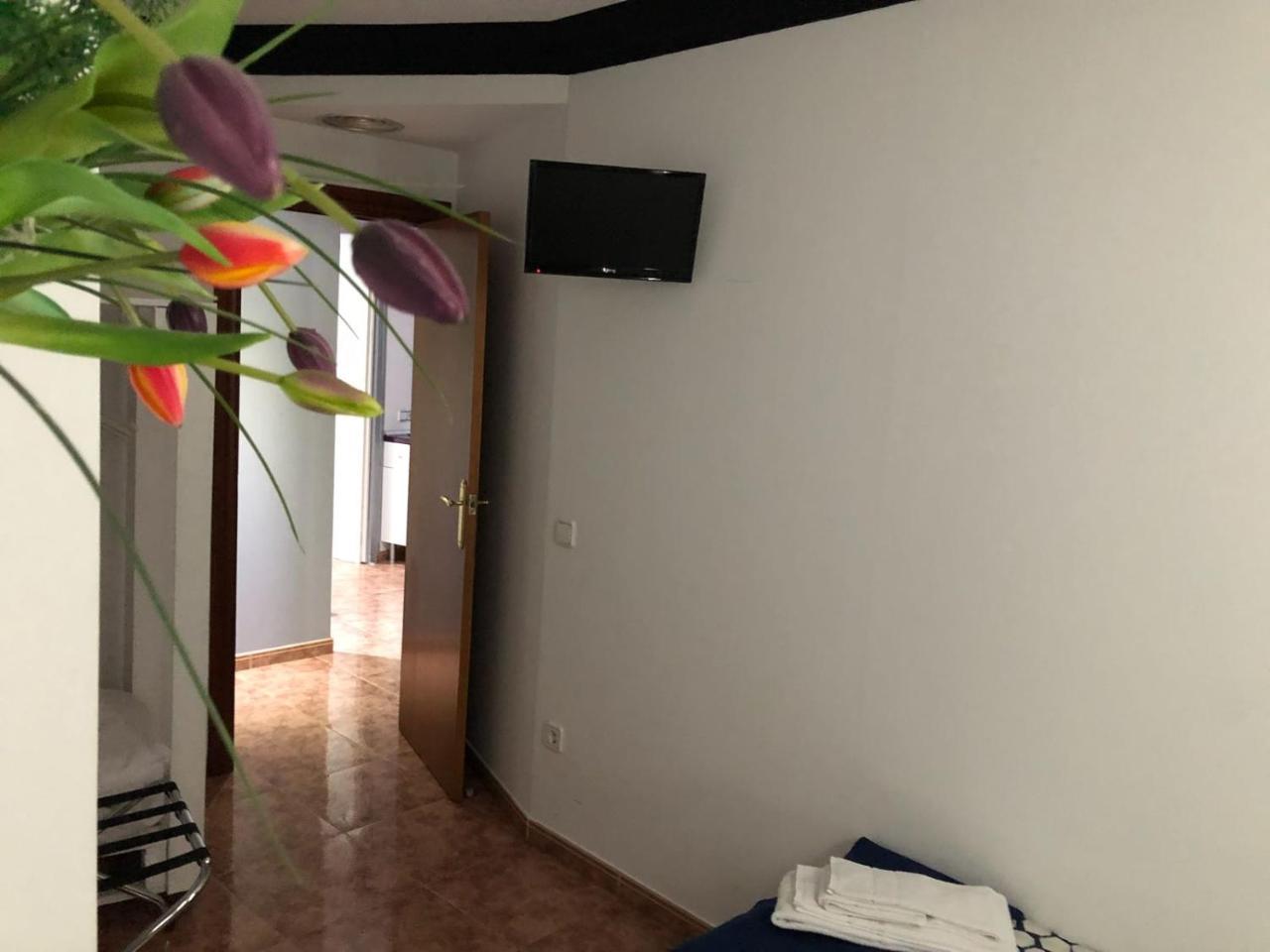 Apartamentos Los Angeles Альканьис Экстерьер фото