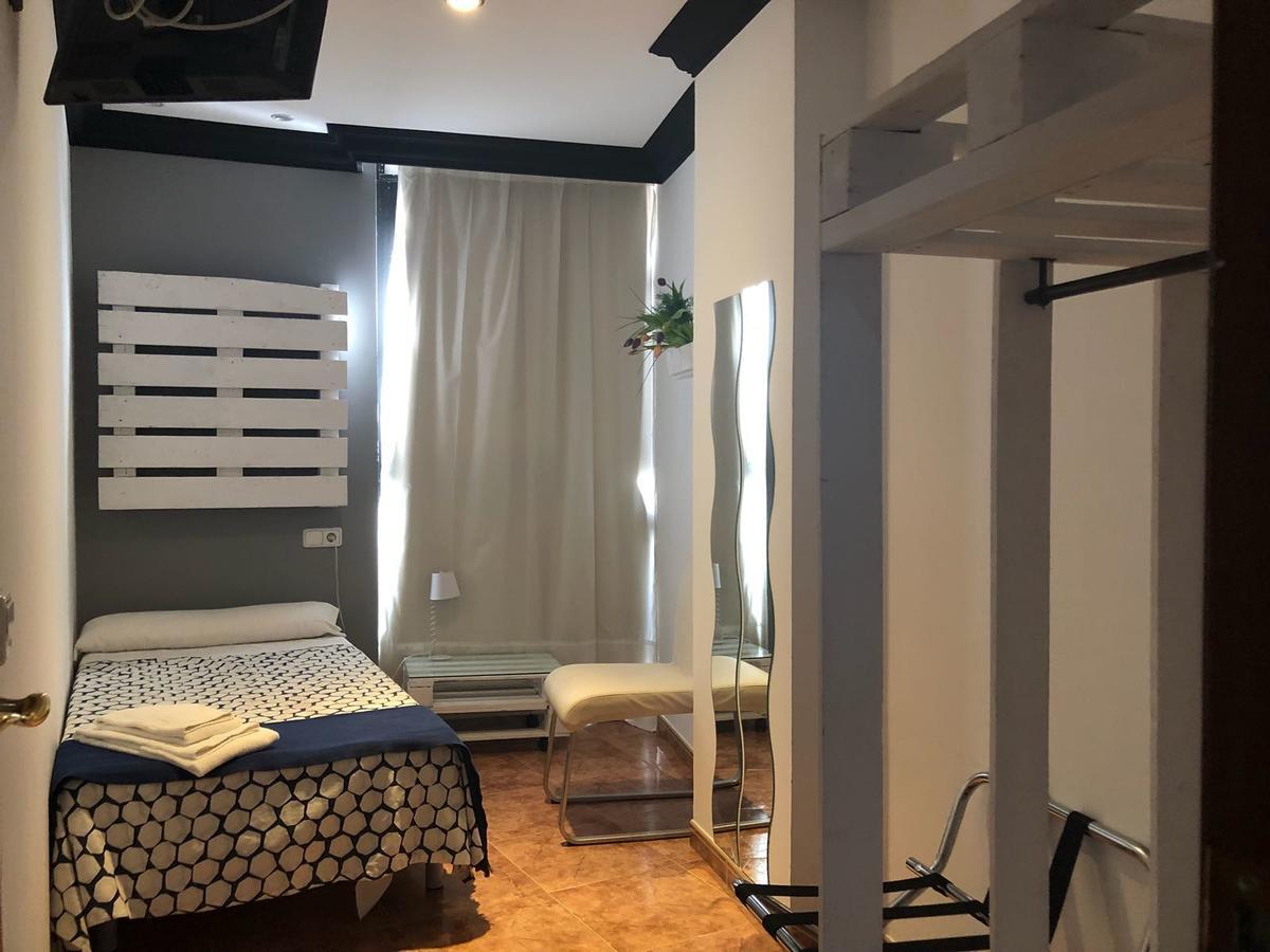 Apartamentos Los Angeles Альканьис Экстерьер фото