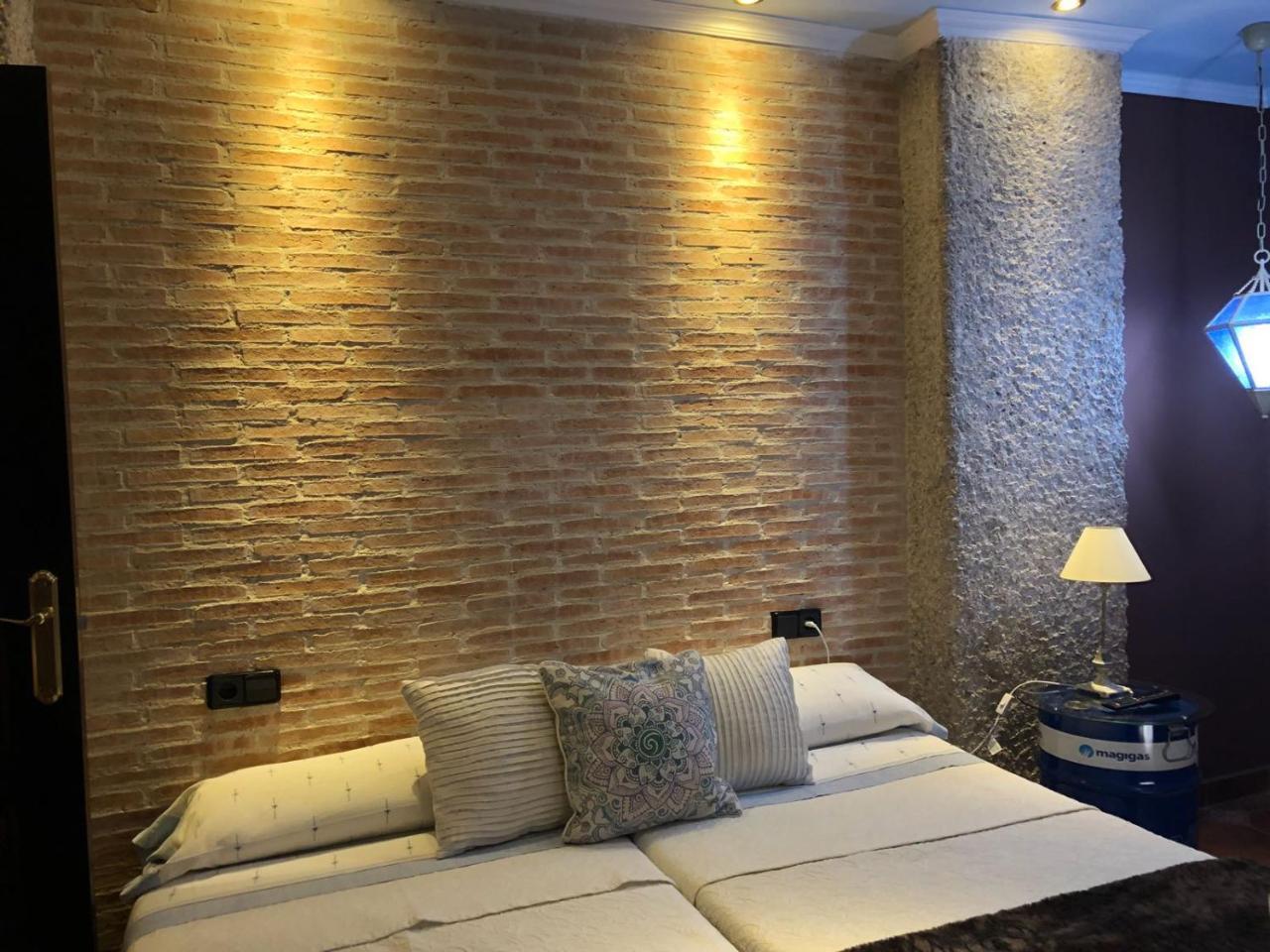 Apartamentos Los Angeles Альканьис Экстерьер фото